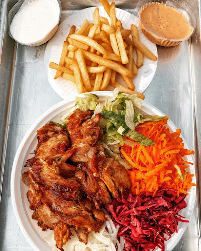 Vecsés, Fő út 330, 2220