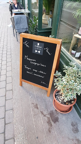 Opinii despre Fiaker Bistro în Budapest - Vendéglátás