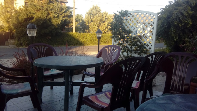 Anna Cukrászda és Pizzéria - Vendéglátás