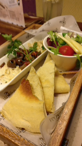 VakVarjú Étterem Pest - Vendéglátás