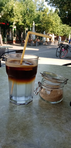 Opinii despre Bodoky Kávéműhely în Gyula - Vendéglátás