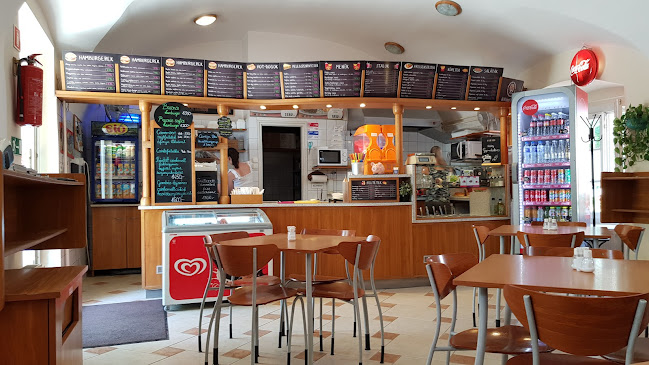 Opinii despre Monostor Falatozó, Hamburgerező în Zirc - Vendéglátás