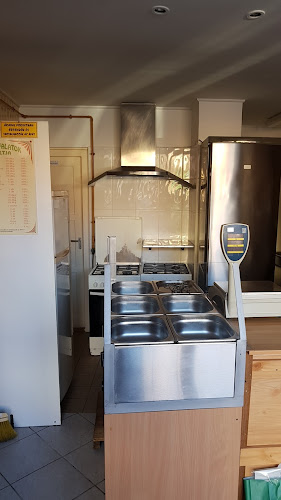 Opinii despre Finom Falatok Boltja în Marcali - Vendéglátás