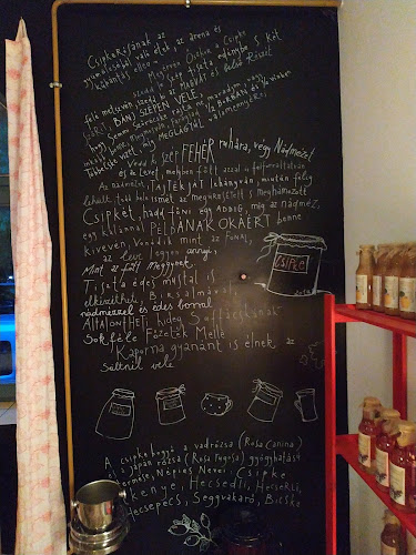 Zománc Bisztrócska - Vendéglátás