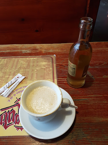 Opinii despre City Pub în Tiszaújváros - Vendéglátás