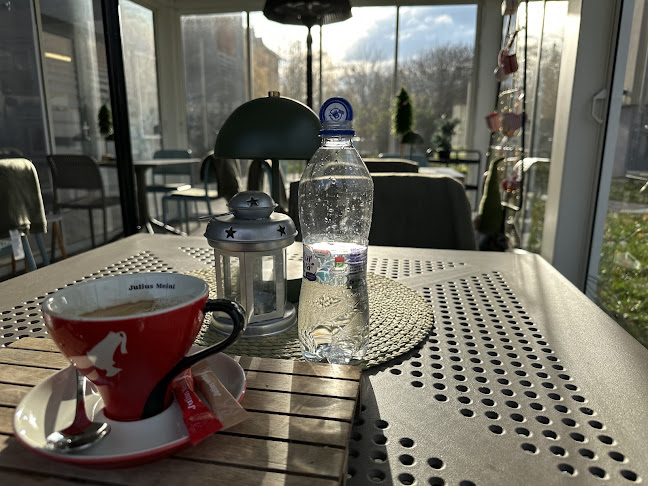 Lipóti pékség és kávézó - Győr