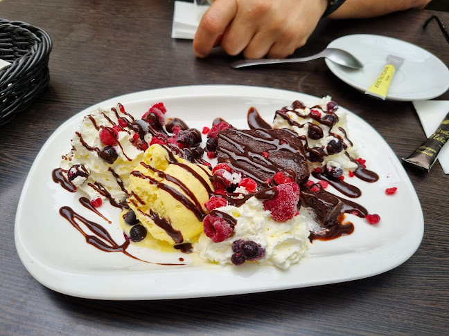 Koós, Budapest, Kós Károly stny. 1, 1146