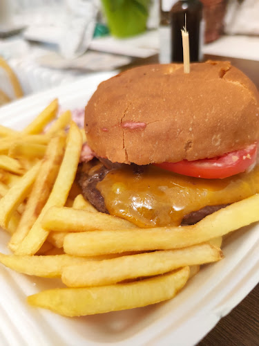 Opinii despre Montázs Étterem în Kiskunhalas - Vendéglátás