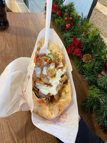 Opinii despre Europa Pékség în Ajka - Vendéglátás