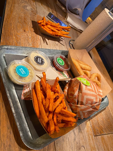 ZING BURGER & Co. | Fehérvar - Székesfehérvár