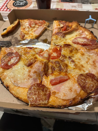 Kiskerekes Cukrászda és Büfé, Pizzák - Hajdúböszörmény