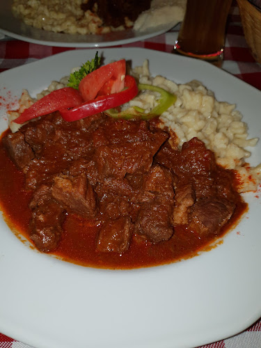 Tüköry Étterem - Vendéglátás