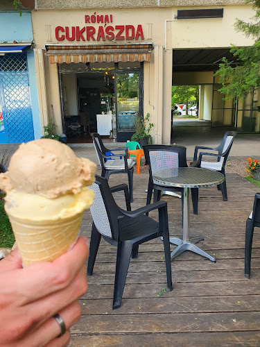 Római Cukrászda - Vendéglátás