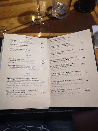 Opinii despre Cactus Juice Gastro Pub în Budapest - Vendéglátás