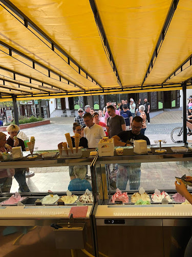 Fratelli Fagyizó Gyula - Vendéglátás