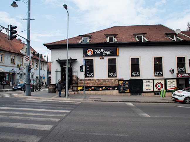 Pesti Pipi Kolosy - Budapest
