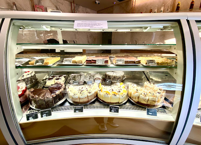 Tácsik Pékség-Cukrászda - Pilisvörösvár