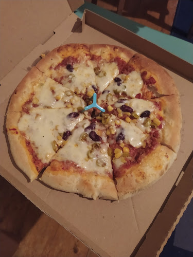 Opinii despre Giorgio Pizzéria în Mohács - Vendéglátás