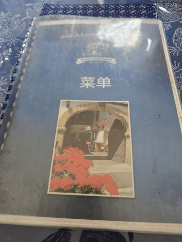 Szentendre, Bogdányi út 30, 2000