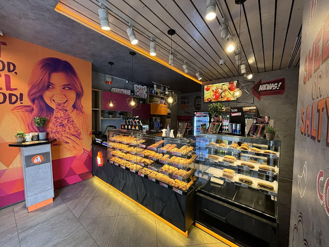 Opinii despre Fornetti - Ferenciek tere în Budapest - Vendéglátás