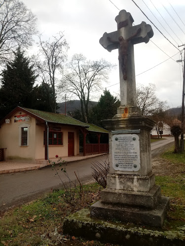 Mazsi Fagyizó - Vendéglátás