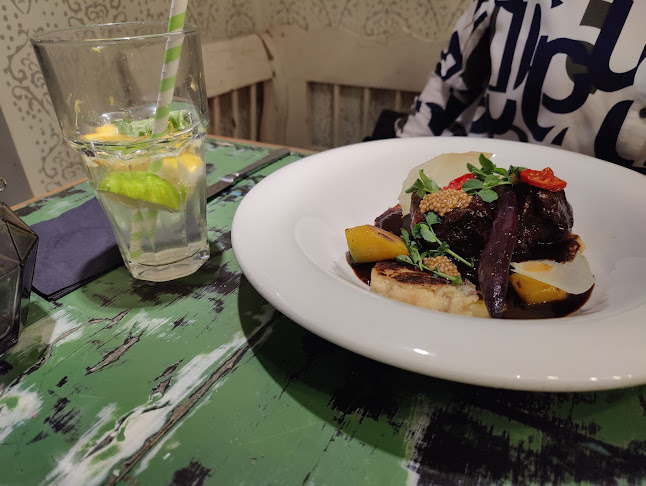 Balatonfüred, Aranyhíd stny. 8, 8230