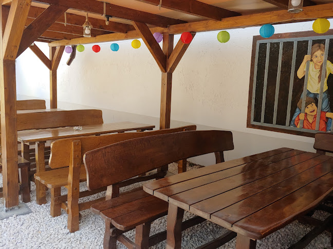 Kemencés Pizzéria & Beer Garden - Vendéglátás