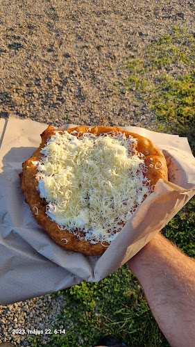 Tökös tanya - lángos - Csongrád