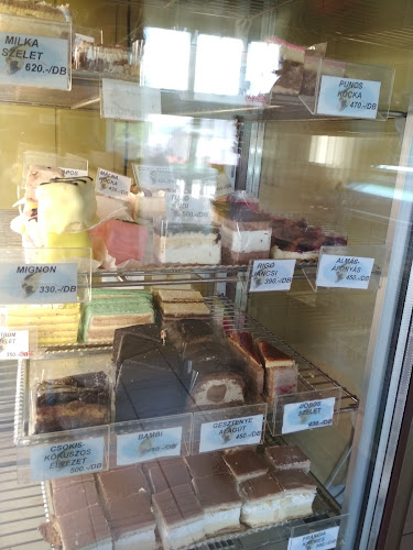 Comentarii opinii despre Kele Cukrászda