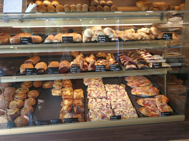 Opinii despre M&A Pekseg es Pizzeria în Budapest - Vendéglátás