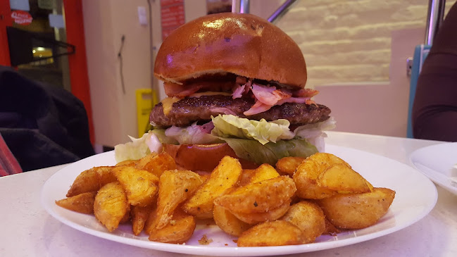 WOW American Retro Diner