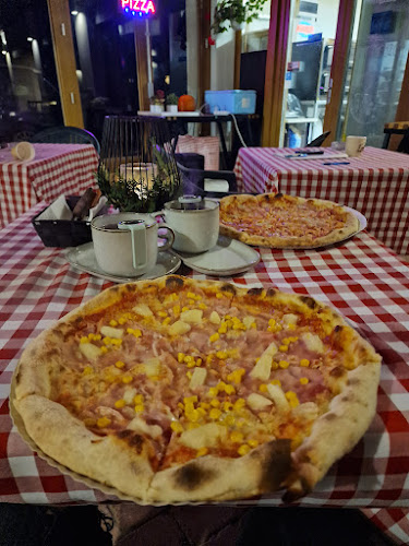 Tomazzo Pizza - Vendéglátás