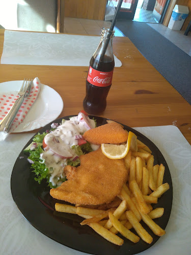 Opinii despre Platán Büfé în Iharosberény - Vendéglátás