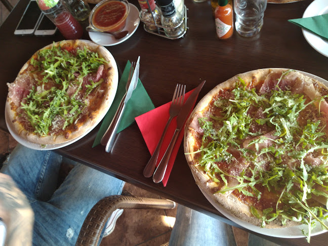 Opinii despre Dolce Vita Pizzéria în Szarvas - Vendéglátás