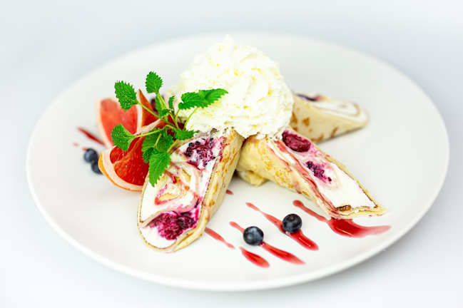 Comentarii opinii despre Creppy PalacsintaHáz Étterem & Center Miskolc