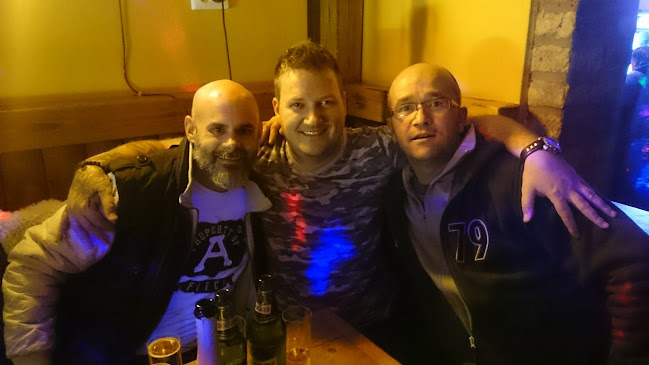 Pub Pizzázó - Vendéglátás