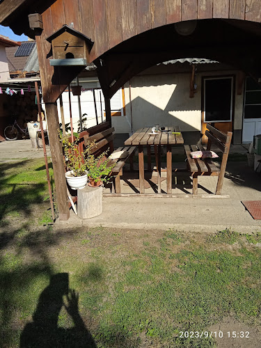 Aroma Pékség - Vendéglátás