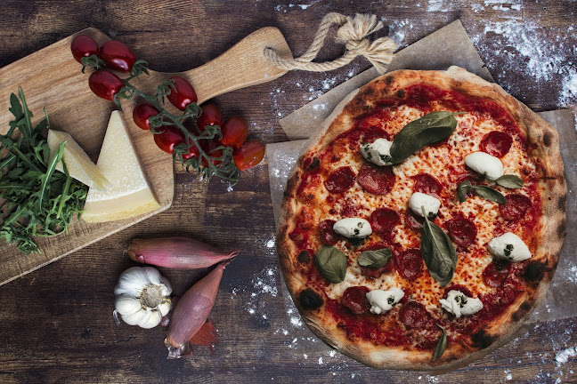 Opinii despre Stefano Pizza în Pécs - Vendéglátás