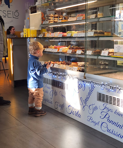 Trécselő Kávézó és Szendvicsbár