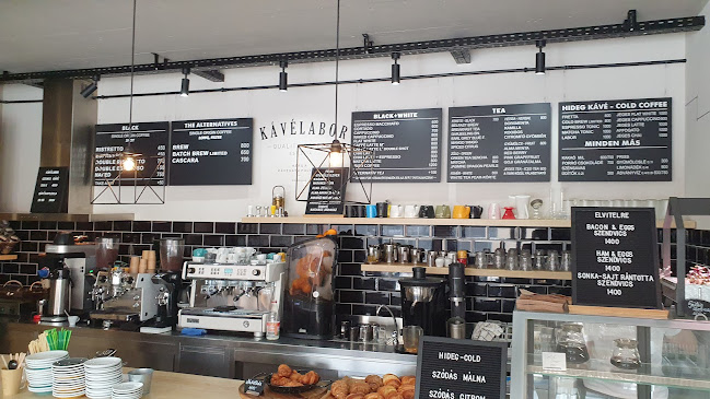 Comentarii opinii despre Kávélabor