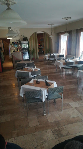 Comentarii opinii despre Márvány Étterem