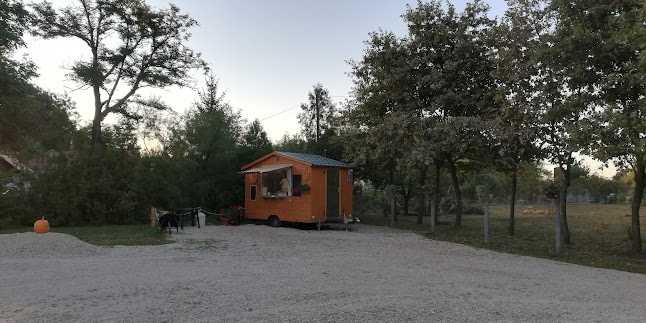 Comentarii opinii despre Tökös tanya - lángos