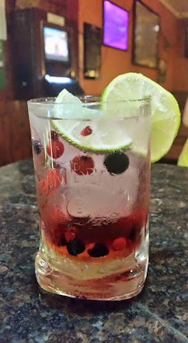 Zaki-Zug Söröző - Vendéglátás