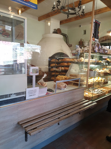 Opinii despre Kakucsi Pékség Gyál/Kézműves Magyar Pékműhely/ în Gyál - Vendéglátás