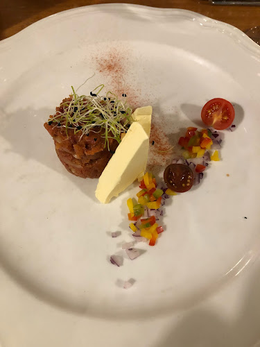 Opinii despre Károlyi Étterem în Budapest - Vendéglátás