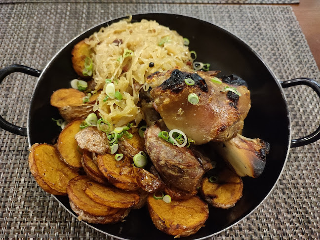 Stube Étterem - Vendéglátás