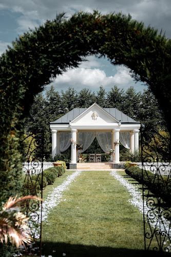 Le Til Kúria - Biri