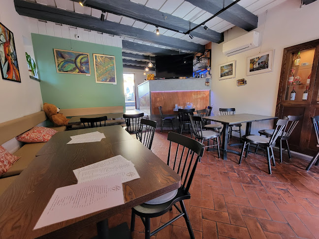 Opinii despre Dorothea Bistro & Café în Szentendre - Vendéglátás