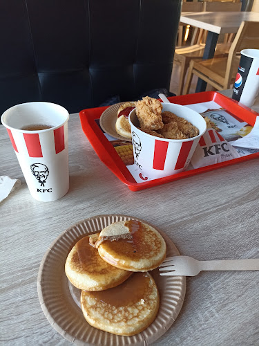 Comentarii opinii despre KFC Siófok M7 DT