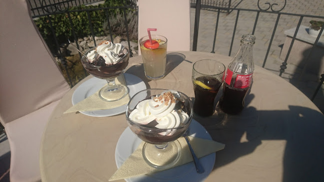 Schőnig Cukrászda és Kávéház - Veszprém